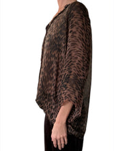 Load image into Gallery viewer, Irit Blouse Leopard