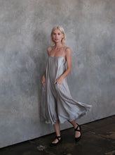 Load image into Gallery viewer, FLO DRESS 1-265 M