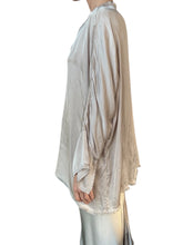 Load image into Gallery viewer, Layla Blouse 3-132 Y