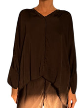 Load image into Gallery viewer, Layla Blouse 3-132 Y