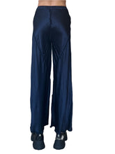 Load image into Gallery viewer, Milano Short Pants 7-150M