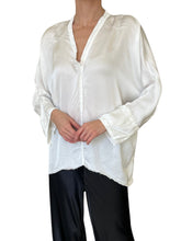 Load image into Gallery viewer, Layla Blouse 3-132 Y