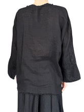 Load image into Gallery viewer, Layla Blouse 3-132 Y
