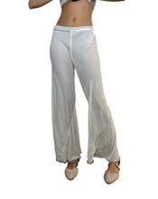 Load image into Gallery viewer, Milano Short Pants 7-150 Silk Velvet
