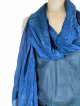 Load image into Gallery viewer, Silk and linen Scarf 9-104
